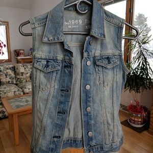 Women's Gap Jean Vest (X-Small)